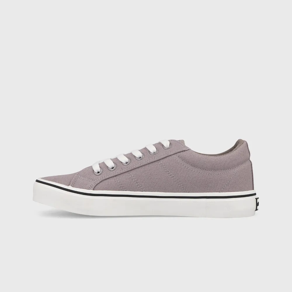 Airwalk Debz Youth Sneaker in Grey