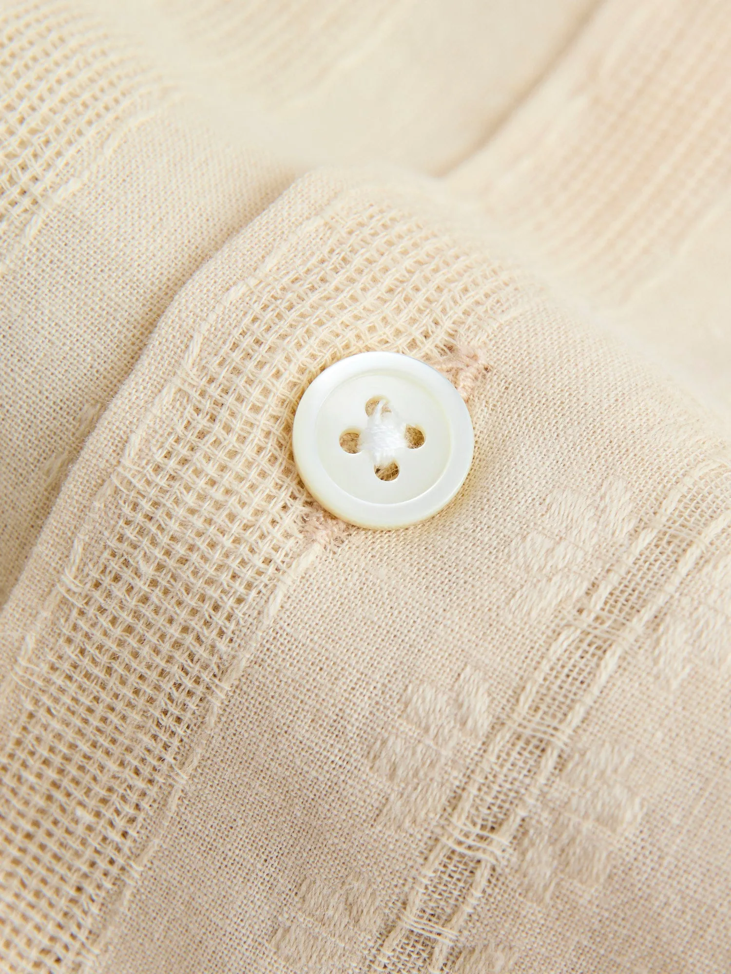 Almada Button-Up Shirt in Ecru