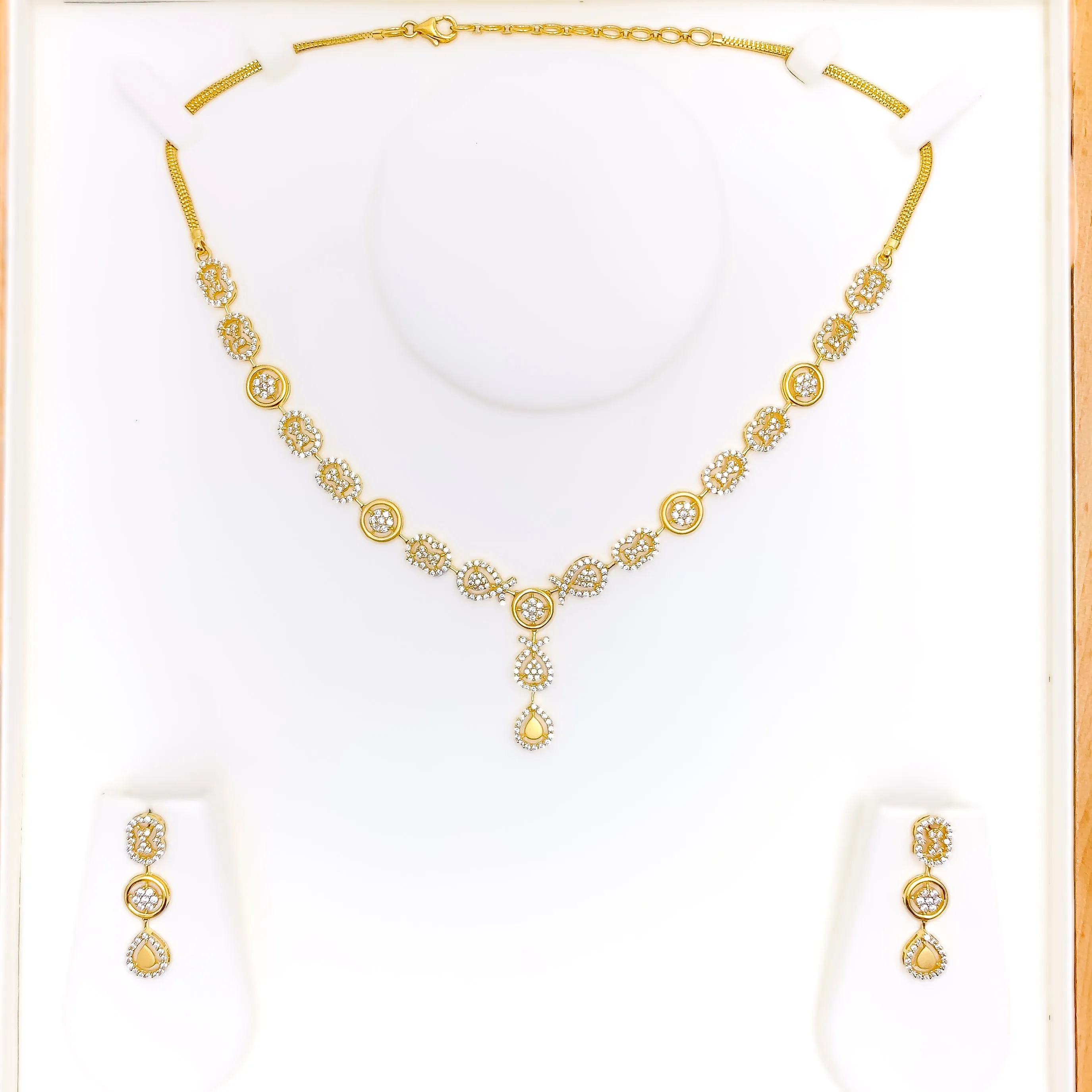 Alternating Contemporary 22k Gold CZ Necklace Set