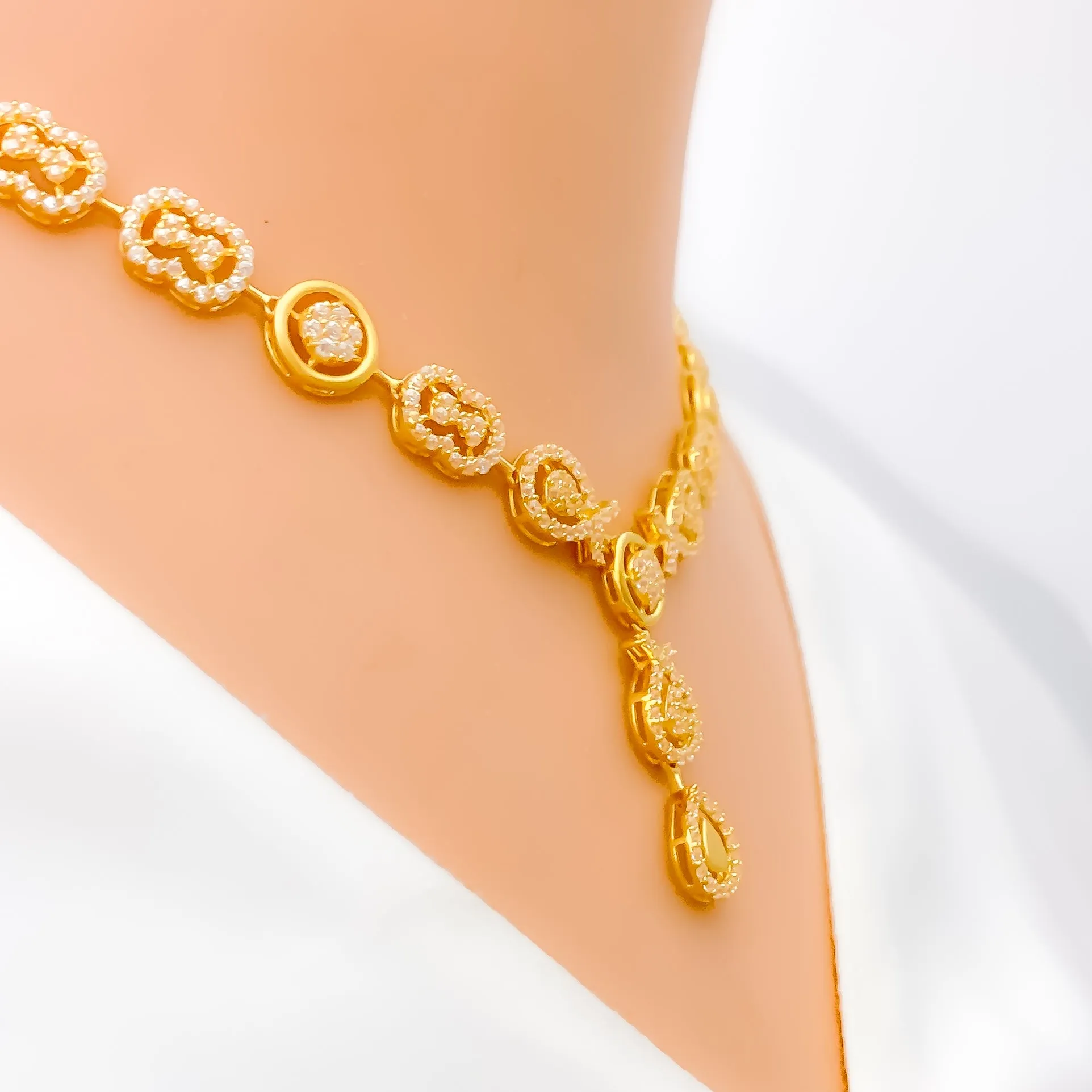 Alternating Contemporary 22k Gold CZ Necklace Set