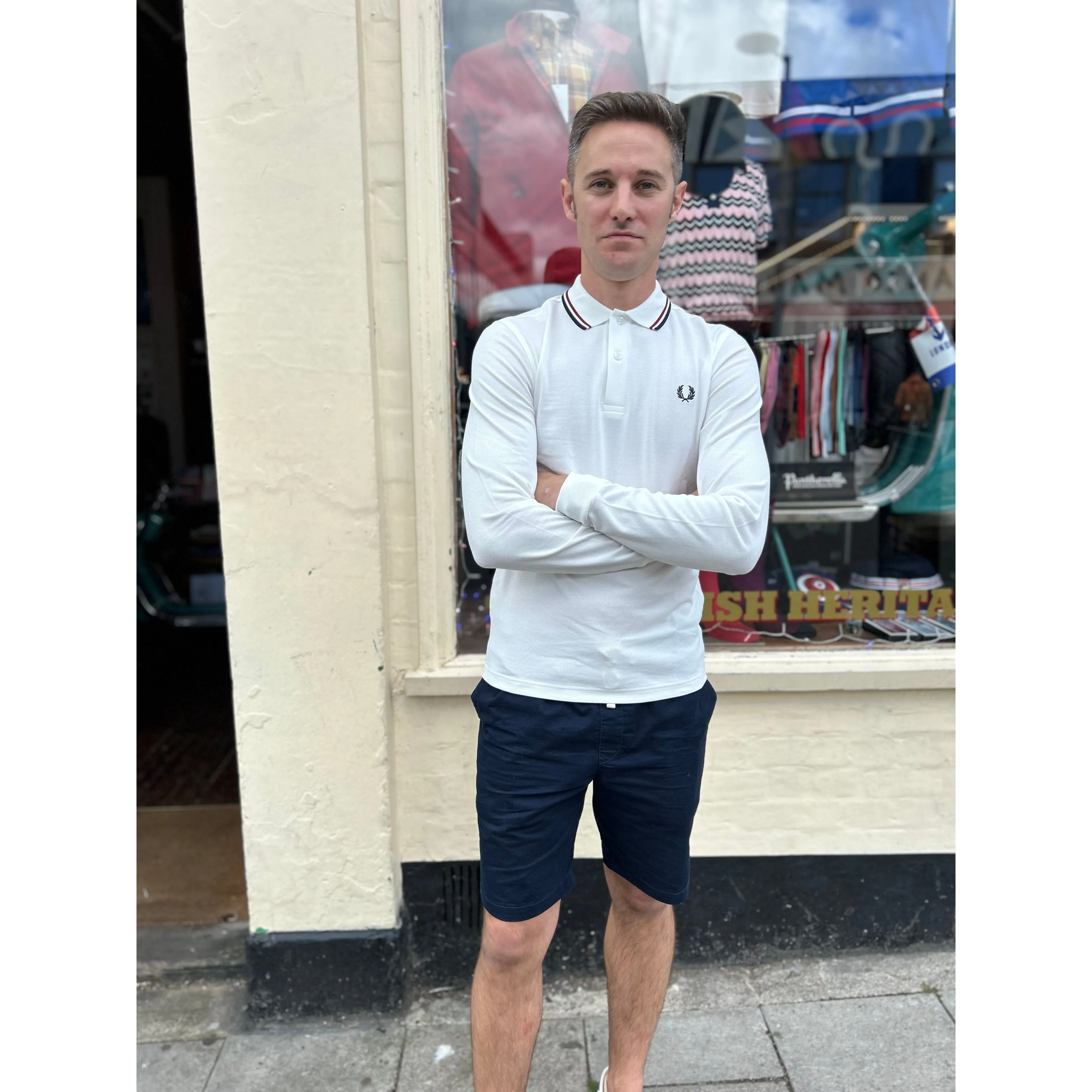 Fred Perry - M3636 Twin Tipped / Snow White / Burnt Red /Navy  L/S - Polo