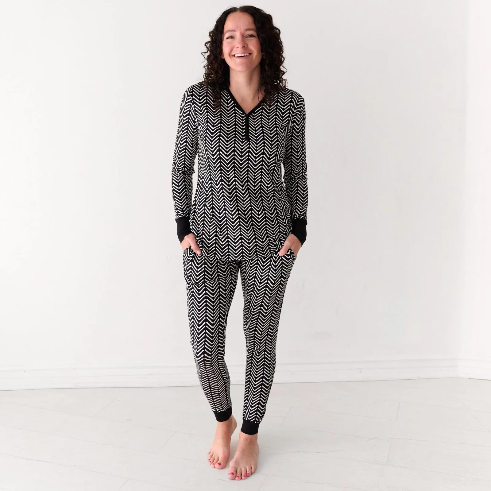 Monochrome Chevron Women's Pajama Top