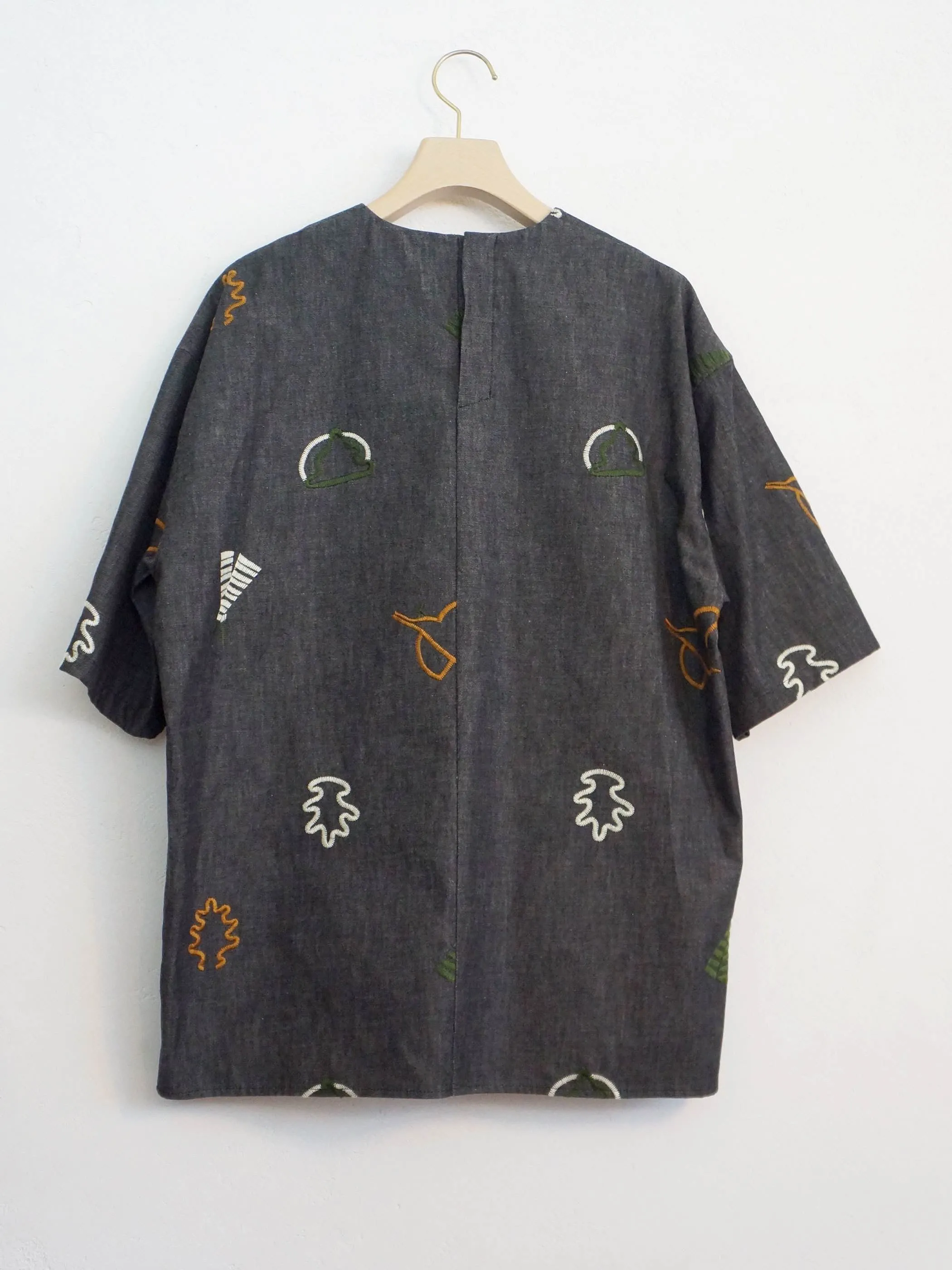 shisyu black denim tops