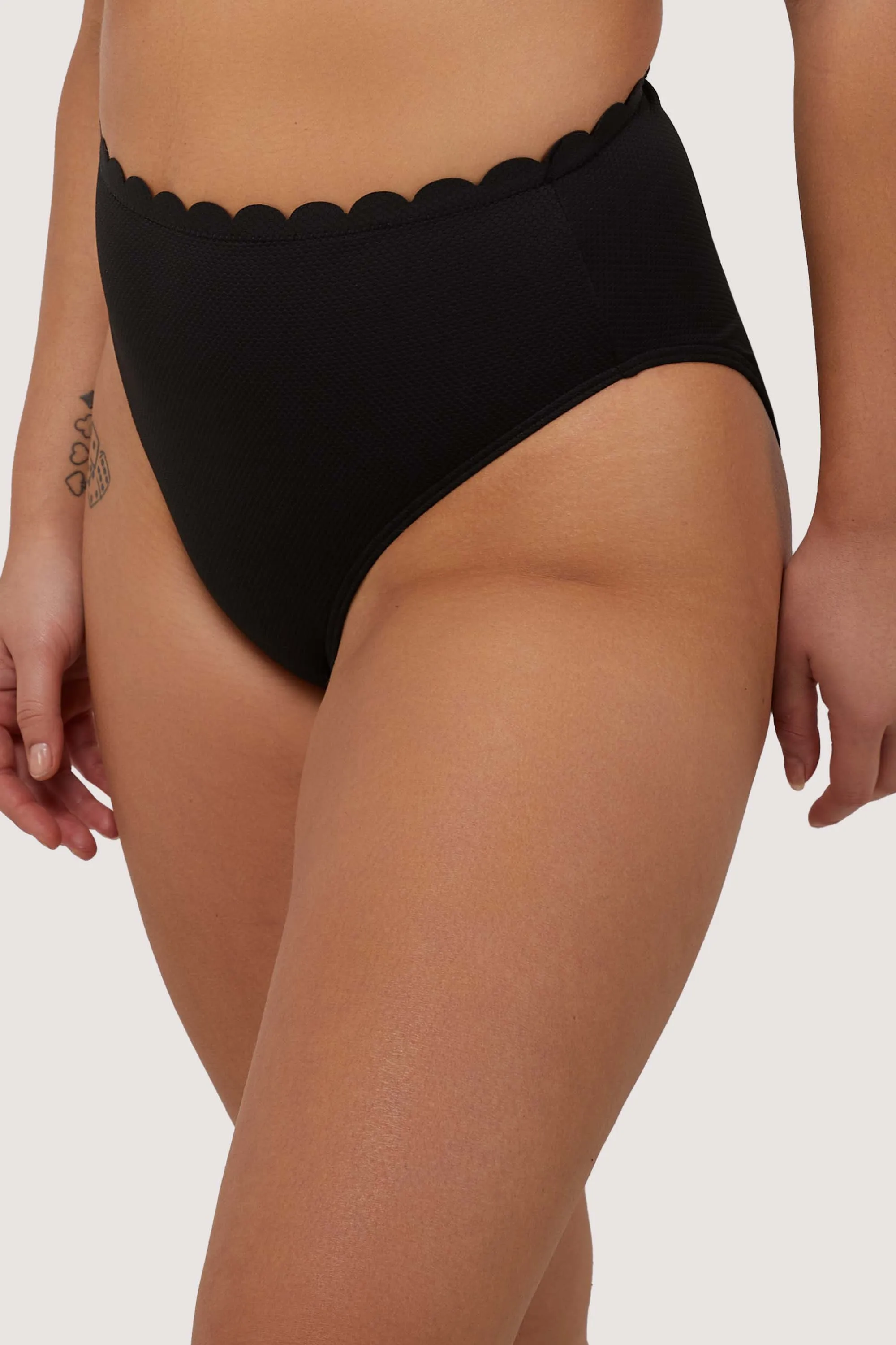 Sophia Mix & Match Black Scallop High-Waist Bikini Bottom