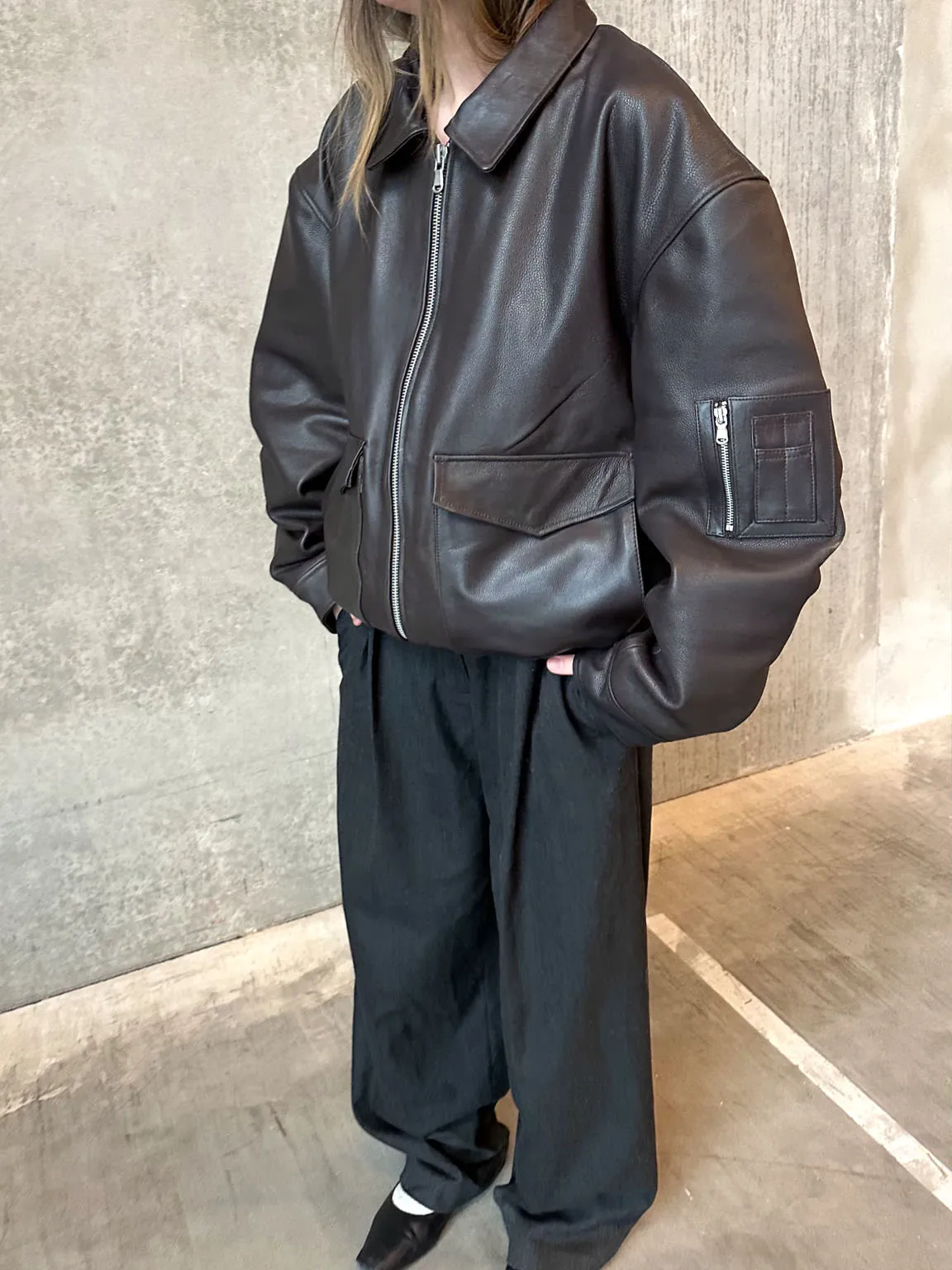TANIS LEATHER BOMBER - BROWN
